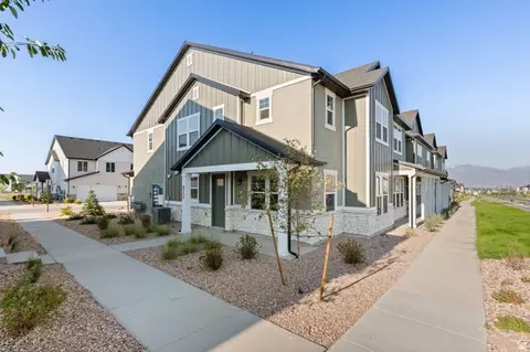 6737 W Jumbo Rocks Ln S #243, Herriman, UT 84096