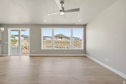 Living - 3375 E Baywater Dr #516, Eagle Mountain, UT 84005 photo 1 of 3