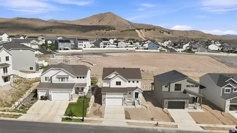 View/Area - 3375 E Baywater Dr #516, Eagle Mountain, UT 84005 photo 6 of 7