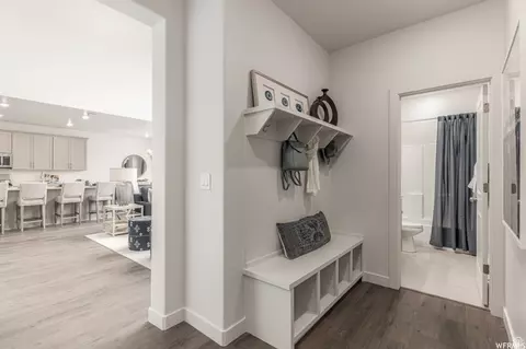 Entry Way - 7275 N Evans Ranch Dr, Eagle Mountain, UT 84005 photo 2 of 3