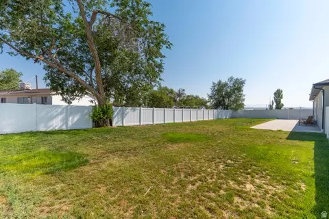 Exterior - 3981 E 3500 S, Vernal, UT 84078 photo 6 of 10