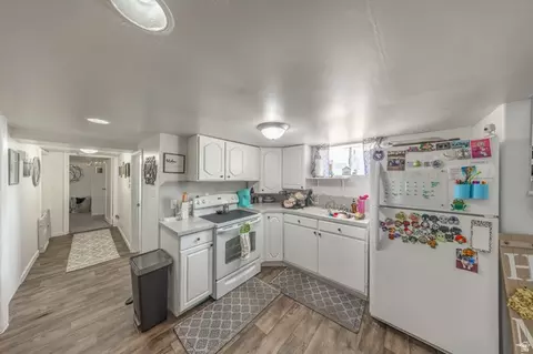 Kitchen - 2985 Jackson Ave, Ogden, UT 84403 photo 1 of 2