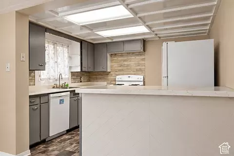 Kitchen - 2345 Eccles Ave, Ogden, UT 84401 photo 3 of 4