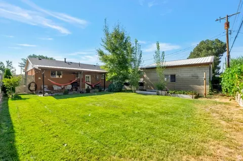 Exterior - 873 S 400 W, Bountiful, UT 84010 photo 5 of 5