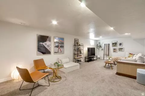 Living - 873 S 400 W, Bountiful, UT 84010 photo 3 of 3