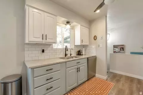 Kitchen - 873 S 400 W, Bountiful, UT 84010 photo 3 of 4