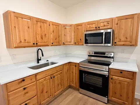 Kitchen - 660 E 23rd St S, Ogden, UT 84401 photo 1 of 6