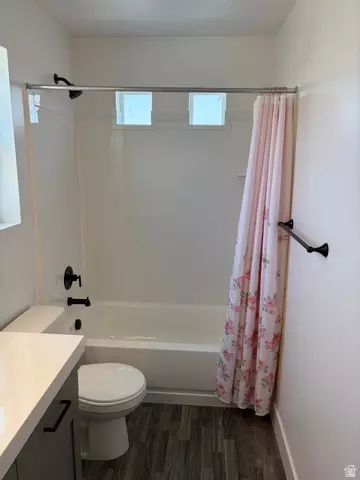 Bath - 4882 E Lake Corner Dr, Eagle Mountain, UT 84005 photo 5 of 5