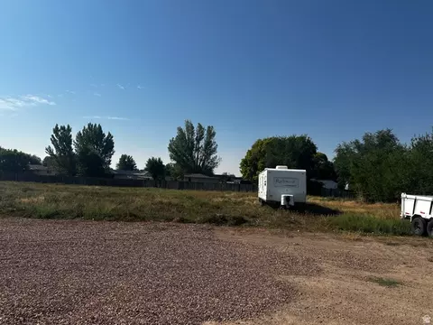 80 E 500 S, Vernal, UT 84078 photo 4