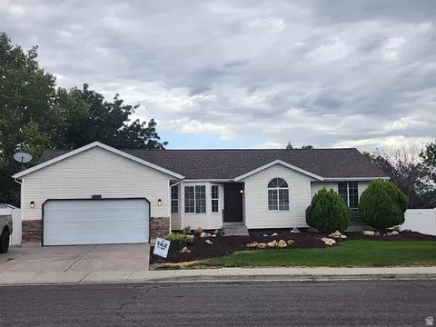 5914 Valley Point Dr, West Valley City, UT 84128