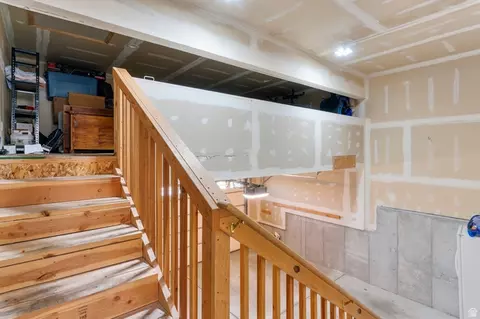 Entry Way - 236 E Summer Leaf Dr S, Draper, UT 84020 photo 3 of 3