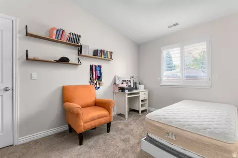 Bedroom - 236 E Summer Leaf Dr S, Draper, UT 84020 photo 3 of 7