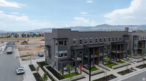 5331 W Centerfield Dr S #119, South Jordan, UT 84009