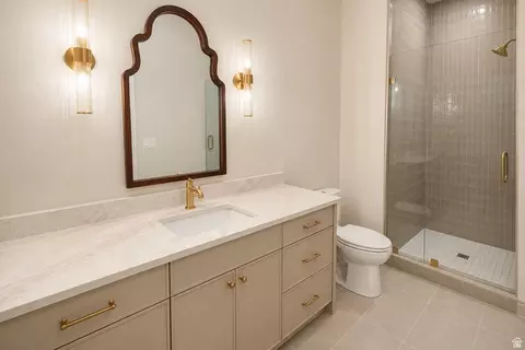 Bath - 997 N 1560 E #60, Orem, UT 84097 photo 4 of 7