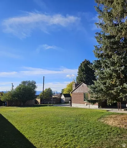 Exterior - 144 S 100 E, Mount Pleasant, UT 84647 photo 8 of 12