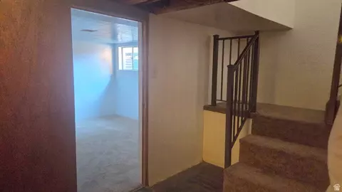 Entry Way - 144 S 100 E, Mount Pleasant, UT 84647 photo 3 of 4