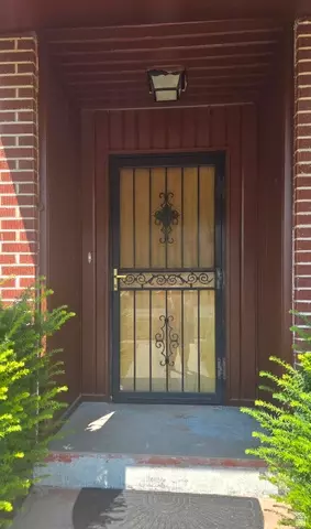 Entry Way - 144 S 100 E, Mount Pleasant, UT 84647 photo 1 of 4