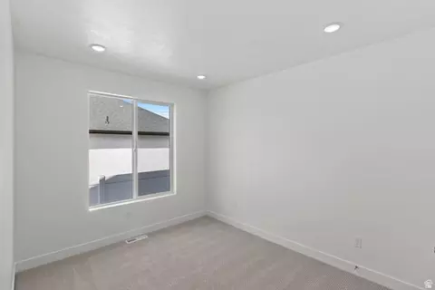 Bedroom - 657 N 200 E #511, Providence, UT 84332 photo 3 of 4