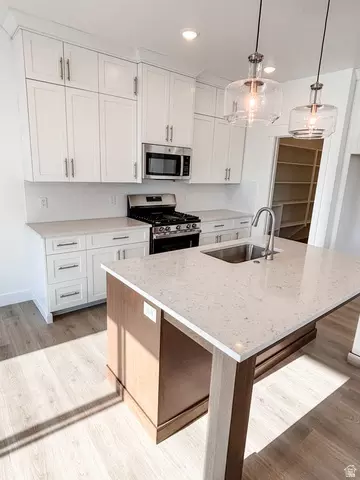Kitchen - 657 N 200 E #511, Providence, UT 84332 photo 3 of 3