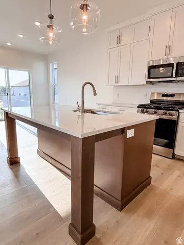 Kitchen - 657 N 200 E #511, Providence, UT 84332 photo 2 of 3