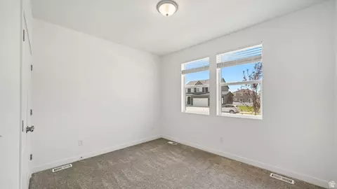 Bedroom - 1611 E Cottontail Dr, Eagle Mountain, UT 84005 photo 1 of 3