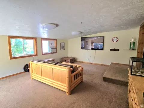 Living - 41 N 470 E, Smithfield, UT 84335 photo 1 of 2
