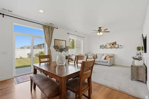 Dining - 1644 W Red Pine Dr, Syracuse, UT 84075 photo 3 of 3