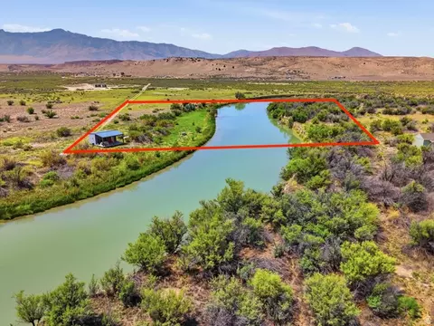 View/Area - Undisclosed, Levan, UT 84639 photo 5 of 9