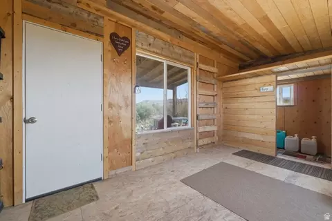 Entry Way - Undisclosed, Levan, UT 84639 photo 1 of 1