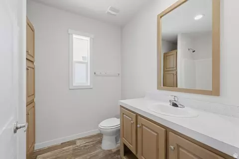 Bath - 32 Sevier Riv #32, Levan, UT 84639 photo 2 of 2