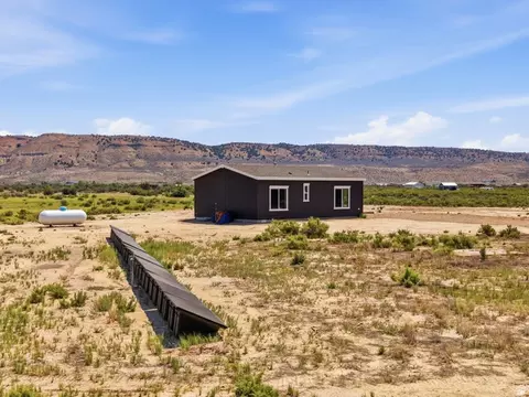 Exterior - 32 Sevier Riv #32, Levan, UT 84639 photo 4 of 13