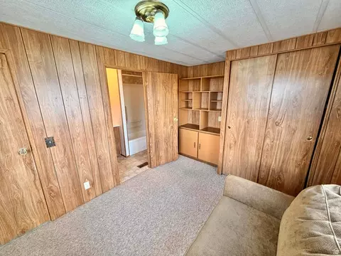 Bedroom - 910 E Clawson Bench Rd, Clawson, UT 84516 photo 4 of 8