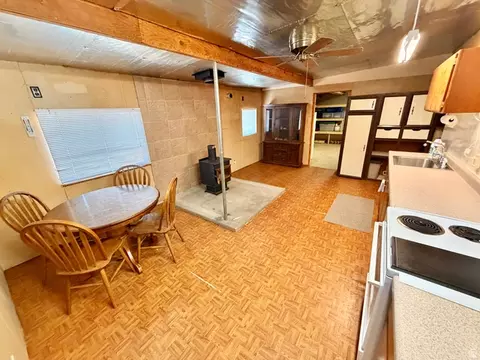 Kitchen - 910 E Clawson Bench Rd, Clawson, UT 84516 photo 5 of 8