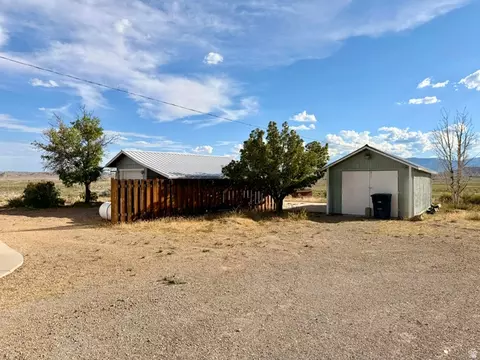 Exterior - 910 E Clawson Bench Rd, Clawson, UT 84516 photo 9 of 20