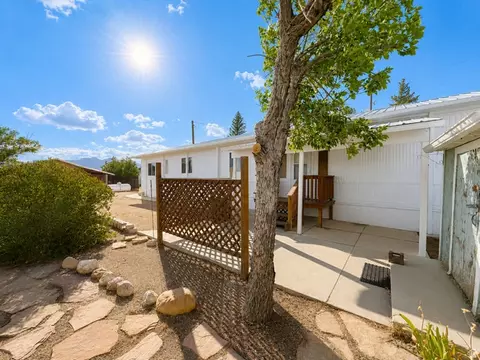 Exterior - 910 E Clawson Bench Rd, Clawson, UT 84516 photo 7 of 20