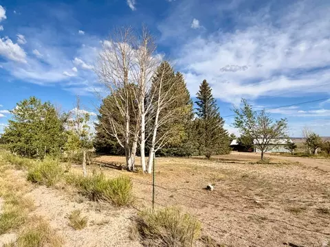 Exterior - 910 E Clawson Bench Rd, Clawson, UT 84516 photo 10 of 20
