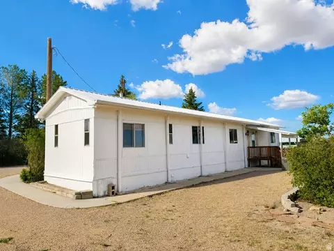 Exterior - 910 E Clawson Bench Rd, Clawson, UT 84516 photo 6 of 20