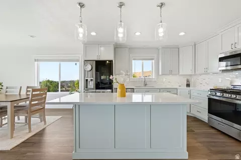 Kitchen - 437 N 800 E, Hyde Park, UT 84318 photo 1 of 4