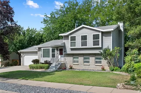 1188 Cannon Dr, Farmington, UT 84025