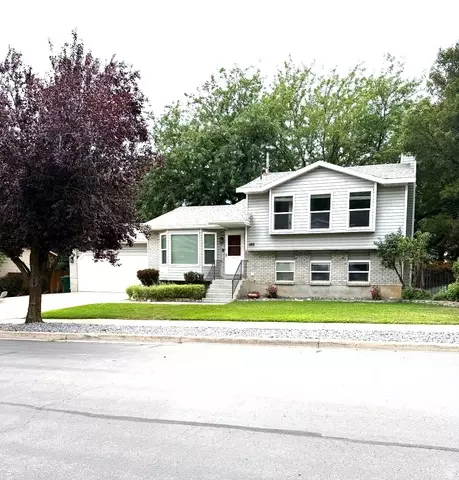 1188 Cannon Dr, Farmington, UT 84025