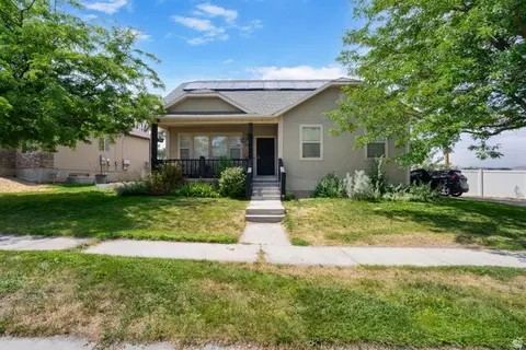 Exterior - 7743 N Rose St, Eagle Mountain, UT 84005 photo 1 of 3