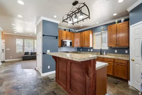 Kitchen - 7743 N Rose St, Eagle Mountain, UT 84005 photo 2 of 5