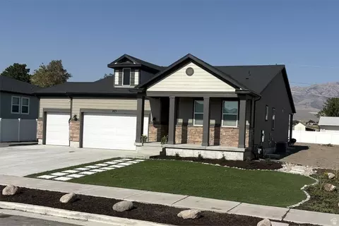 203 N Gold Hill Dr, Grantsville, UT 84029