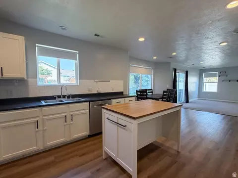 Kitchen - 1872 S 575 E, Clearfield, UT 84015 photo 1 of 4