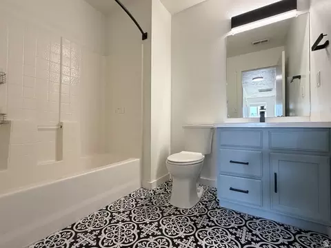 Bath - 1872 S 575 E, Clearfield, UT 84015 photo 4 of 4