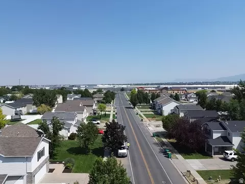 View/Area - 1872 S 575 E, Clearfield, UT 84015 photo 1 of 2