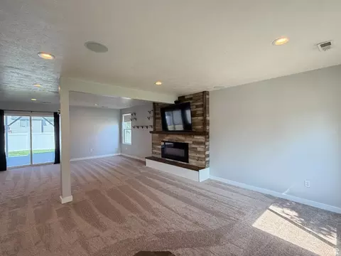 Living - 1872 S 575 E, Clearfield, UT 84015 photo 2 of 4