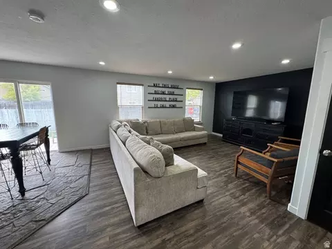 Living - 1237 S 260 W, Payson, UT 84651 photo 1 of 2
