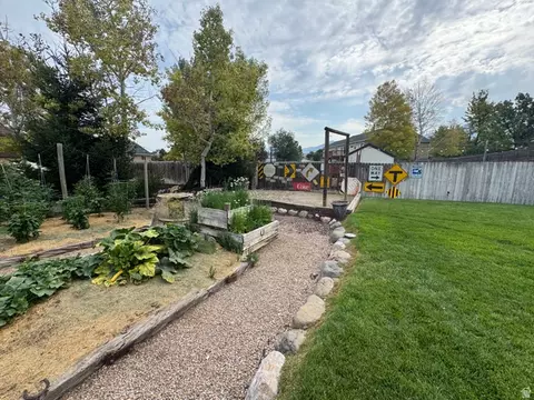 Exterior - 1237 S 260 W, Payson, UT 84651 photo 18 of 21