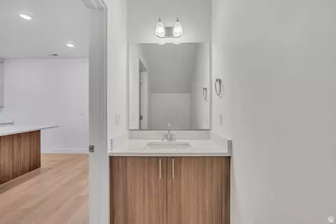 Bath - 348 E 750 S #OT19, Ogden, UT 84404 photo 1 of 3